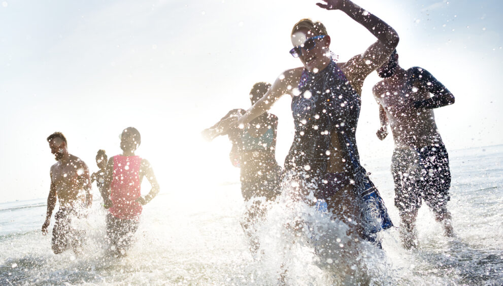 GB's Fullagar wins silver in first T100 race